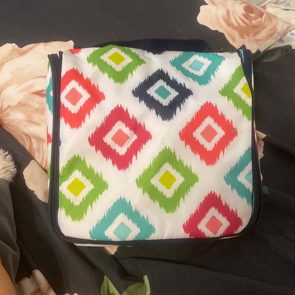 A travel to go bag
